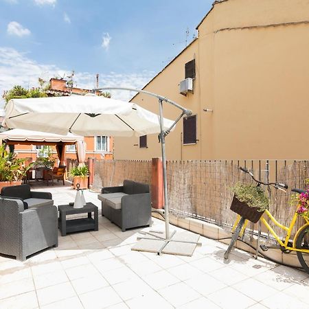 67 négyzetméteres, 1 hálószobás Apartman 1 fürdőszobával Trastevere területén Róma Kültér fotó